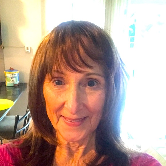 Womens Long Auburn Reddish Wig With Bangs